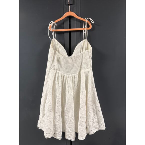 H&M White Dress- US XL - Picture 2 of 2